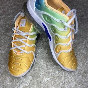 Women’s Air Vapormax plus